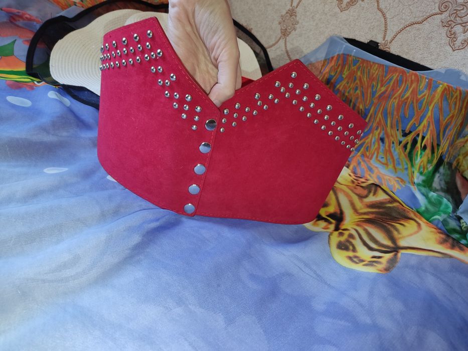 Элегантный корсет с клёпками, привезла с Турции