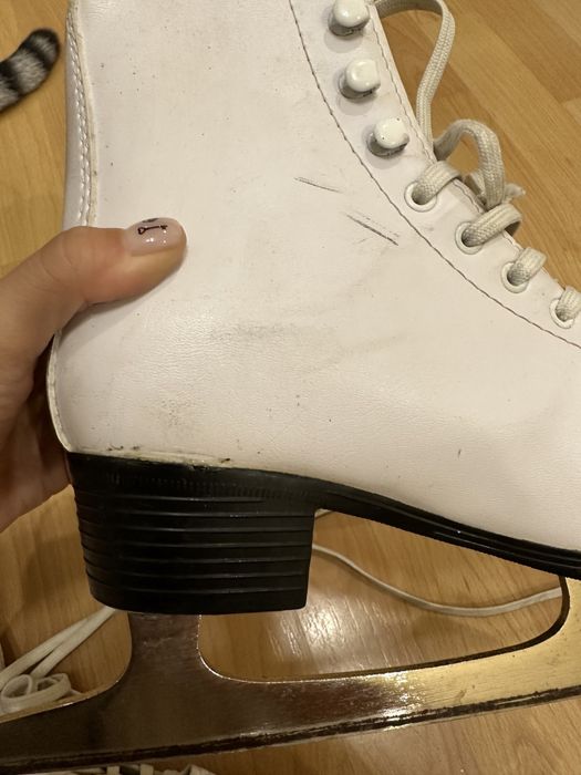 Коньки женские,36 размер