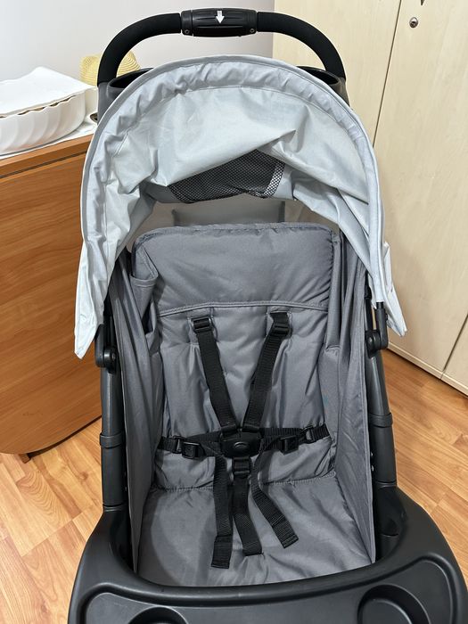 Carucior bebeluși/copii (de la naștere până la 25 kg)