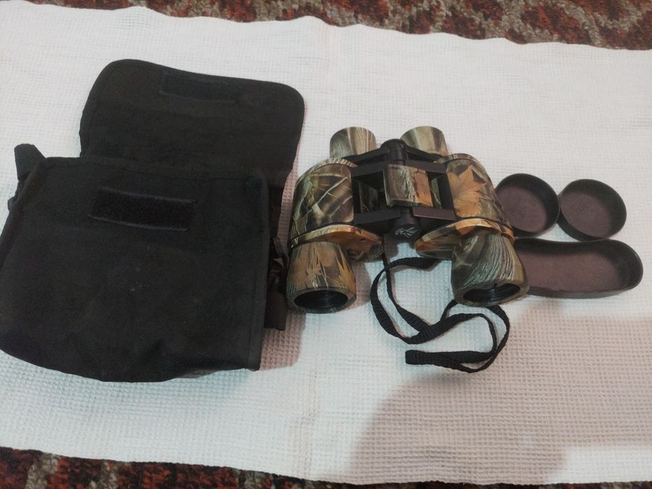Биноколь для отдыха, для охоты и тому подобное