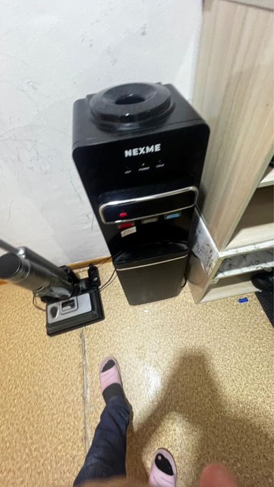 Срочно продам кулер для воды