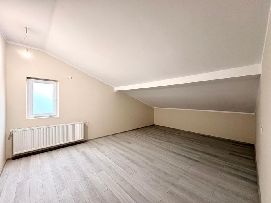 Duplex cu 4 camere, 2 bai si dressing | Mosnita Veche