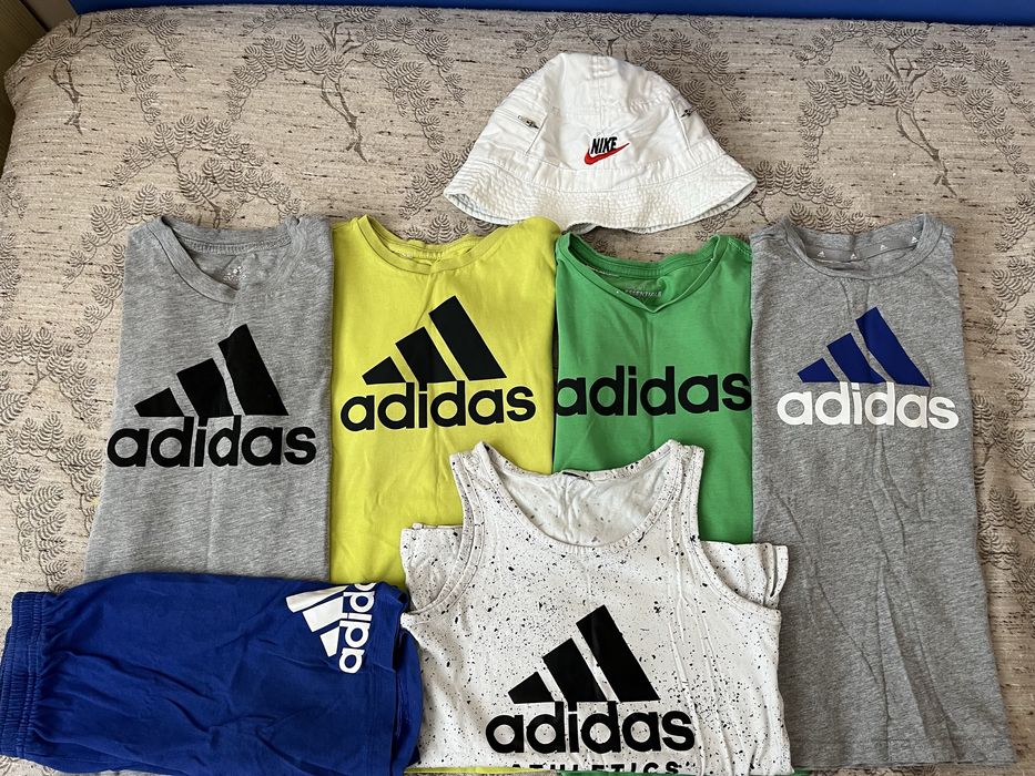 Лот на adidas за момче на 7-8години, плюс шапка на Nike