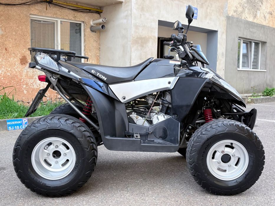 Quad E-Ton Vector 300