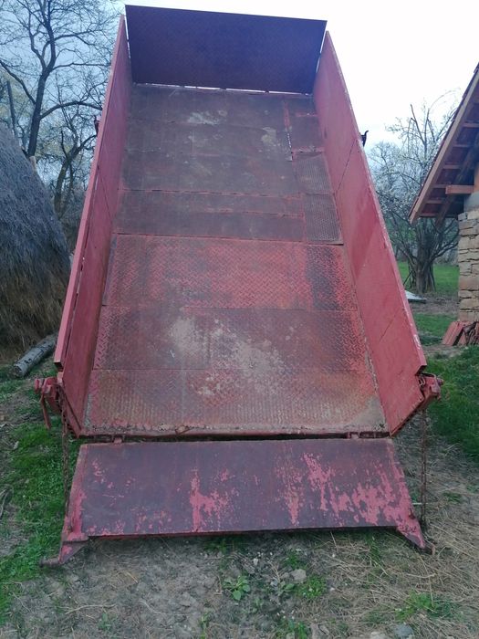 Vand remorcă tractor Geoagiu • OLX.ro