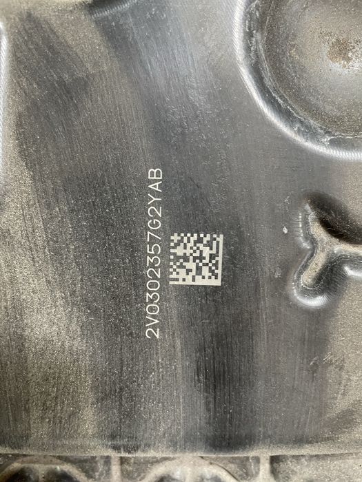 Резервоар БМВ Г20/ Г21 (rezervoar bmw g20/ g21)