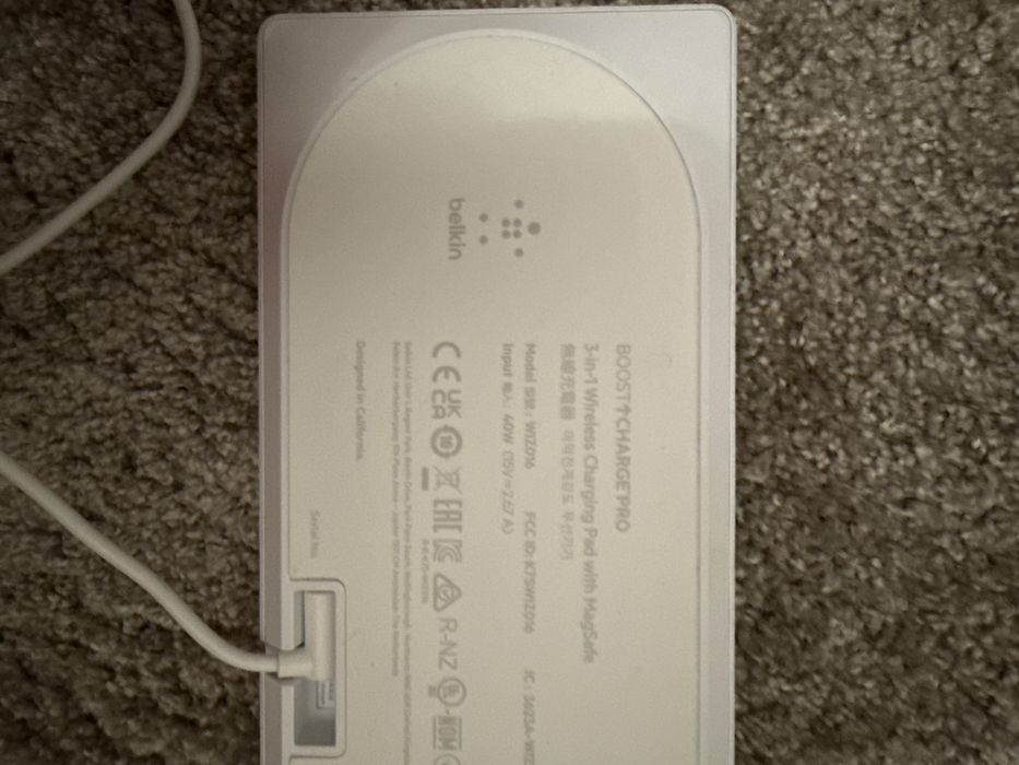 Statie incarcare BELKIN  MAGSAFE 3IN1