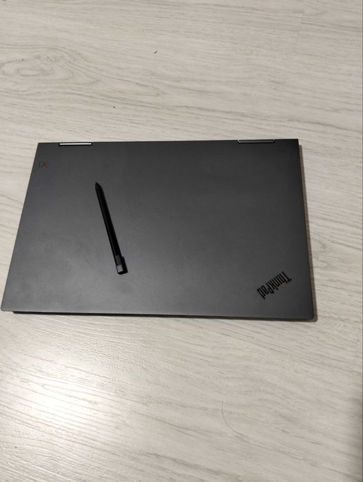 Lenovo ThinkPad i7 8th Gen / Сенсорный / 180° / Подсветка