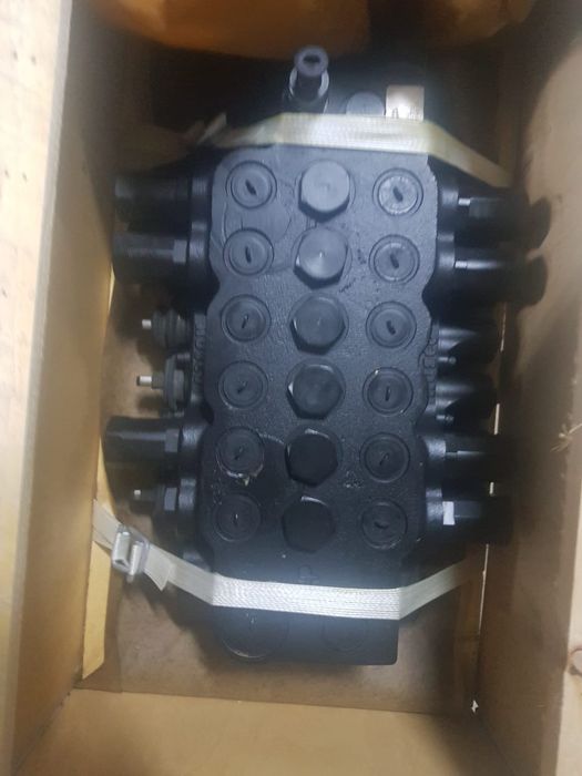 Distribuitoare jcb Husco