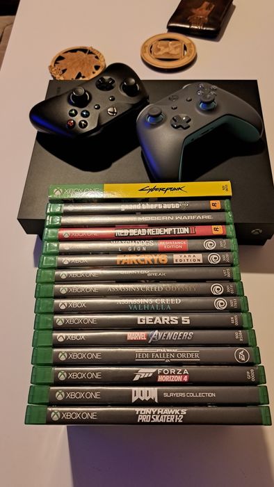 Consola Xbox one X 1Tb 4K 16 jocuri