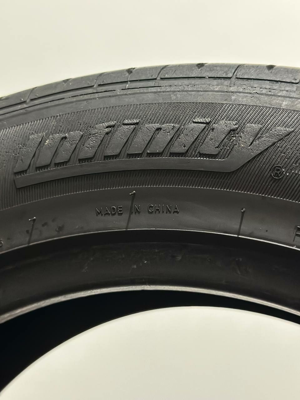 Шины 215/55 r16 97w: 70 000 тг. - Автошины Алматы на Olx