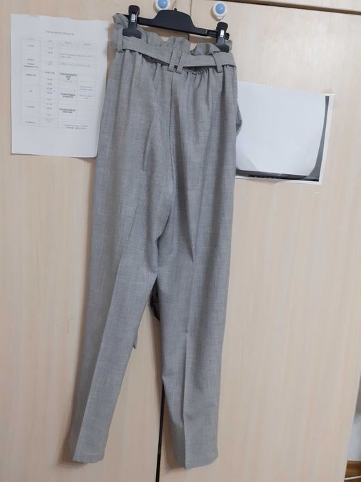 Pantaloni eleganti H&M marime 34