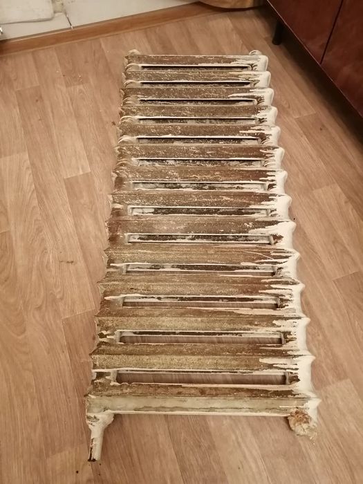 Продам батареи чугунные