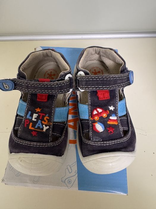 Sandale Biomecanics 22