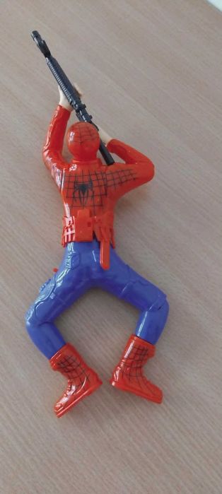 Музикална играчка спайдермен