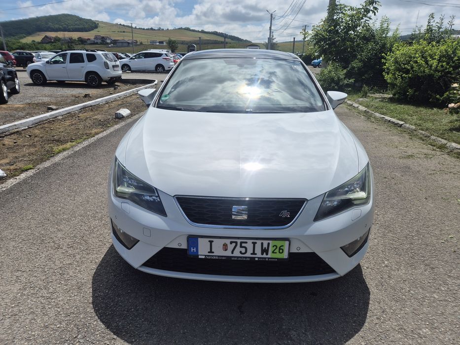 SEAT Leon 2015 — imagine 2