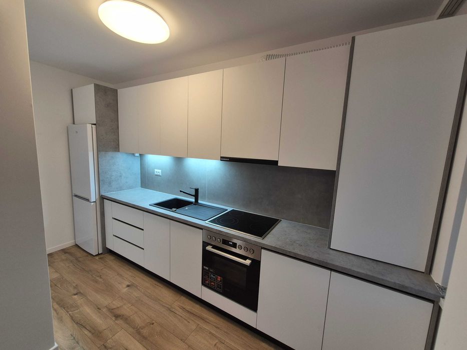Inchiriez Apartament in Obcini