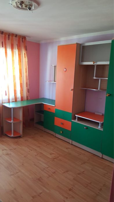 Apartament de închiriat