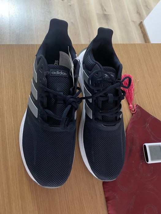 Обувки Adidas оргинални