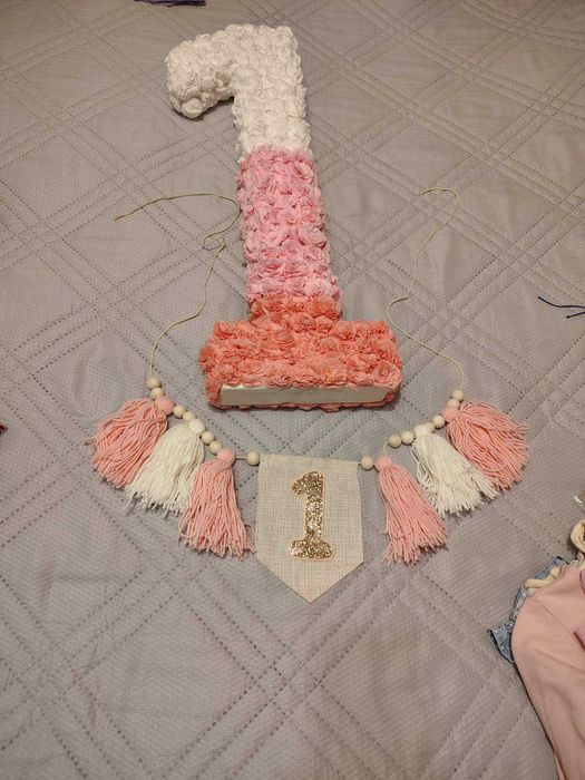 Украса за първи рожден ден