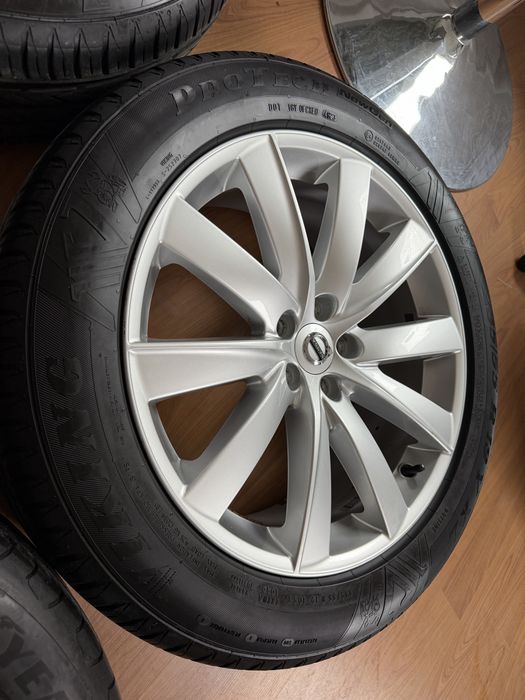 Set 4x Anvelope ca noi Volvo XC60 Mercedes GLC modelul nou 235 55 19 profil 8mm