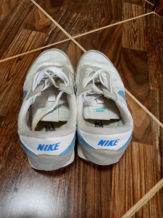 Кроссовки Nike 38 размер.Цена 50 тыс