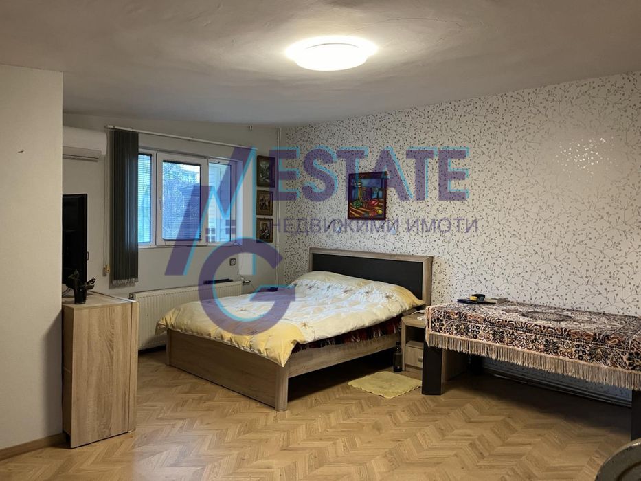 Продава се Къща в с. Синеморец, Област Бургас - 390 кв.м за 975 €/кв.м - Снимка #13