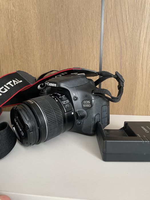 Canon 600D в идеал сост