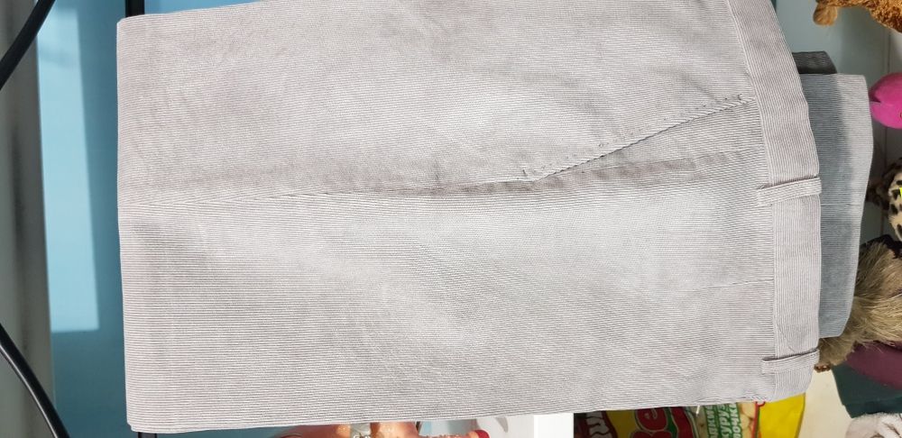 Продам вельветовый костюм