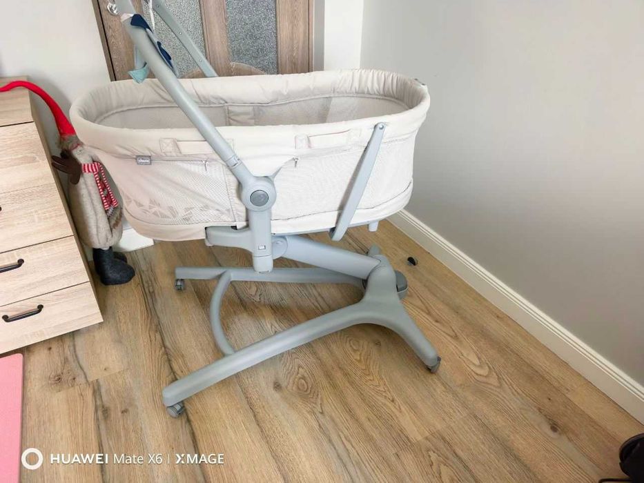 Cosuleț multifuncțional 5 în 1 Chicco Baby Hug Pro EarlGrey Gri, 0 luni+, stare foarte bună