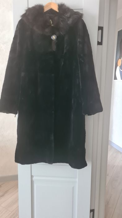 Продаётся шуба норковая