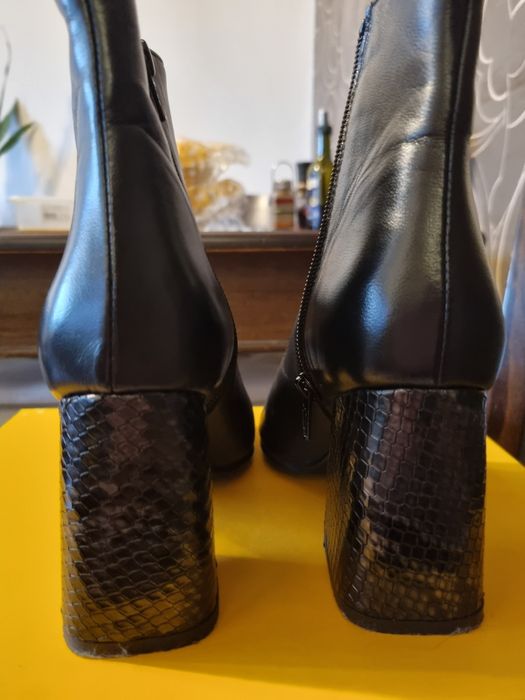 Боти естествена кожа