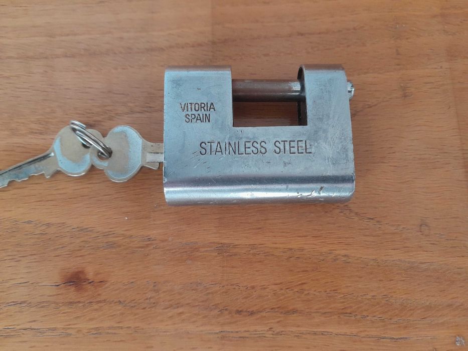 Секретен катенар - Wolf