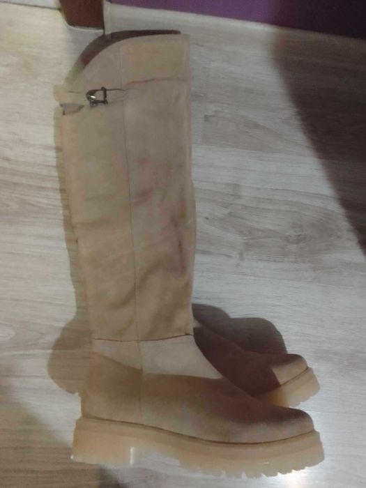 Дамски ботуши естествен велур