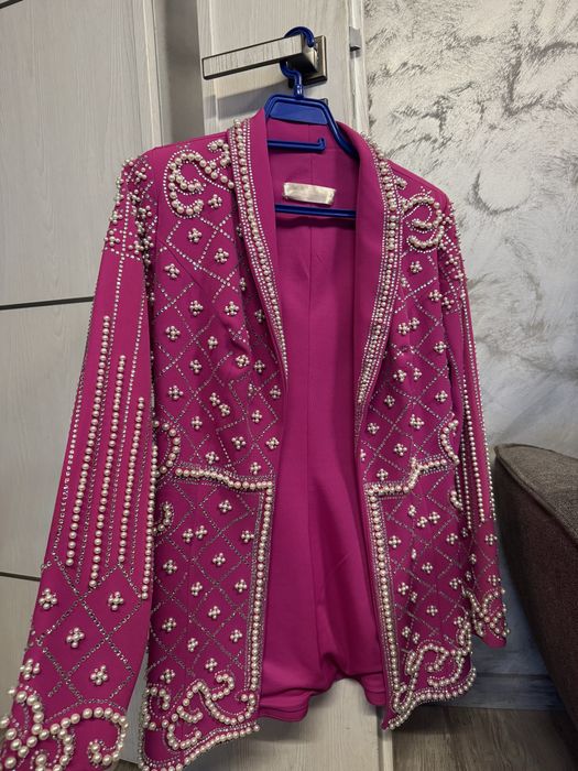 Дамско сако Radapola