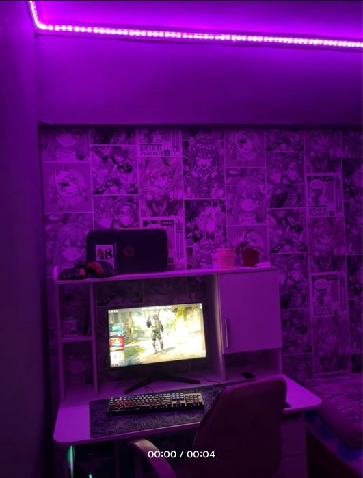 продам компьютерный стол с полками