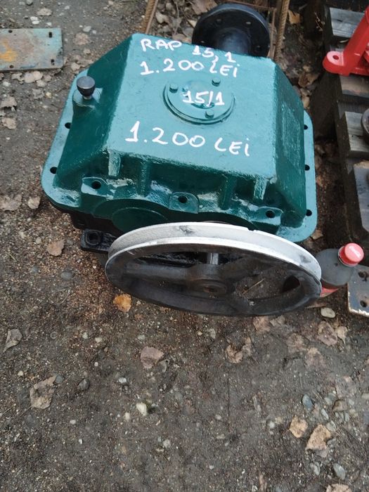 Multiplicator de turație cu raport de 1 la 15 reductor