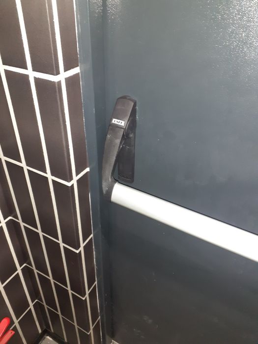 Reparatii termopan și plase tantari.