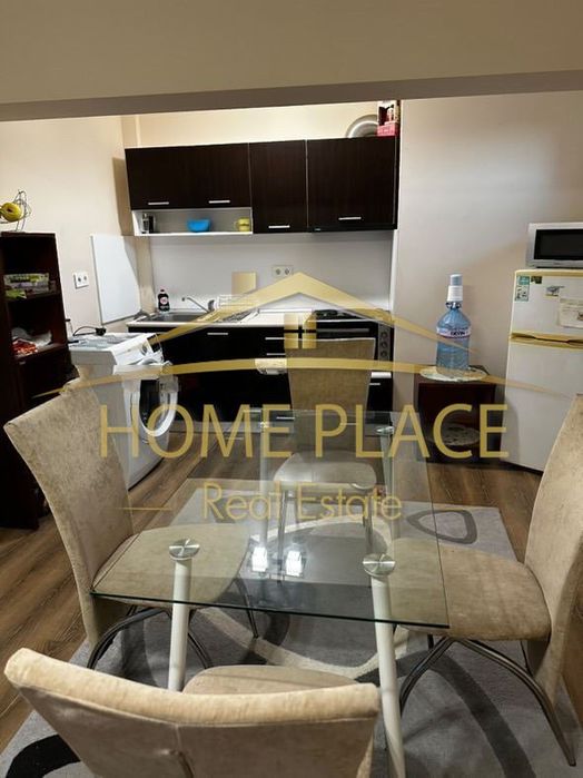 Дава се под наем Тристаен апартамент в Варна, ЖП Гара - 100 кв.м за 765 € - Снимка #1