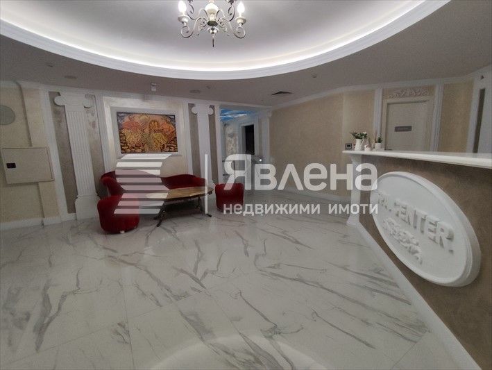 Дава се под наем Заведение в Пловдив, Южен - 256 кв.м за 2200 € - Снимка #1