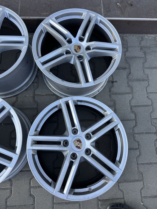 Оригинални джанти 19" Цола за PORSCHE PANAMERA 971 976  SPORTPACKET