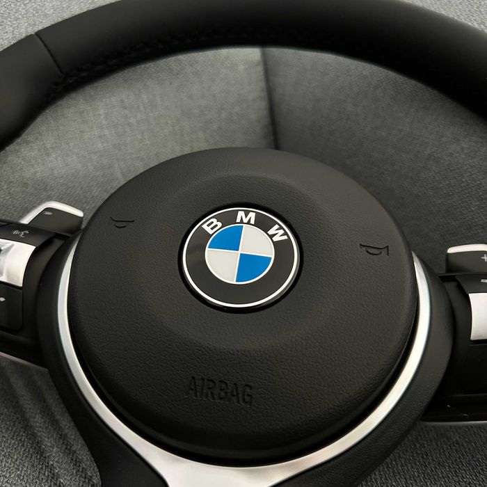Volan BMW M Sport Stil F compatibiul cu Seria E | Padele - E90, E91, E92, E93, E70, E71, E81, E83, E84, E87, E89