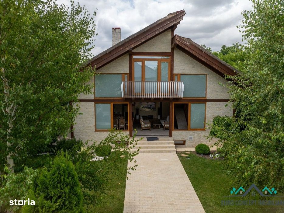 Casă de vânzare