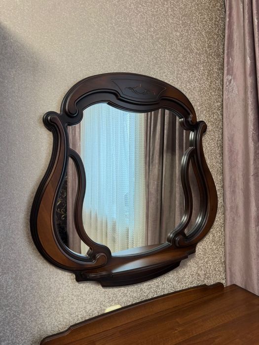 Спальний гарнитур