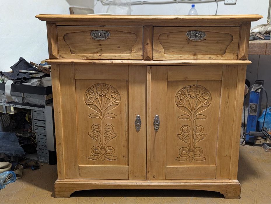 Продам старинный дубовый комод