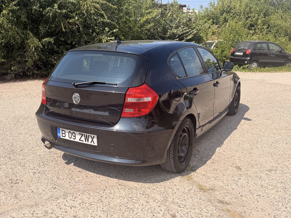 BMW 1 Series 2011 — imagine 5