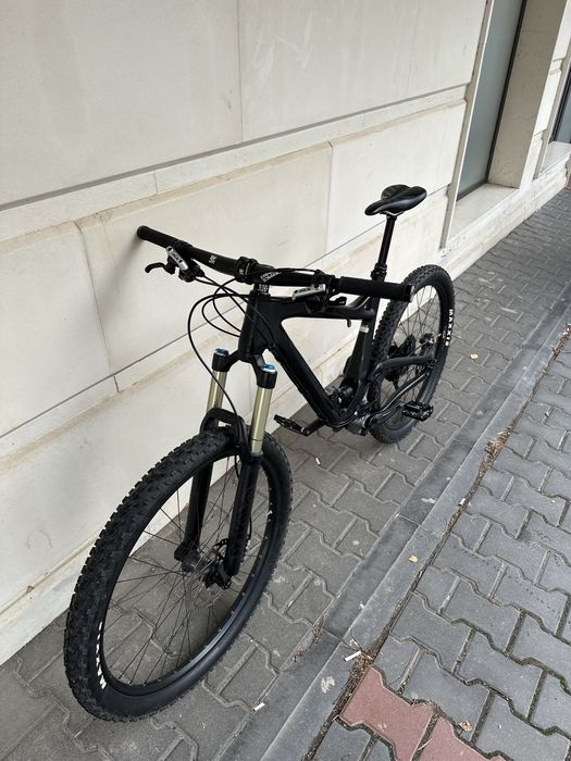 GT sensor 27.5 карбонов велосипед / колело