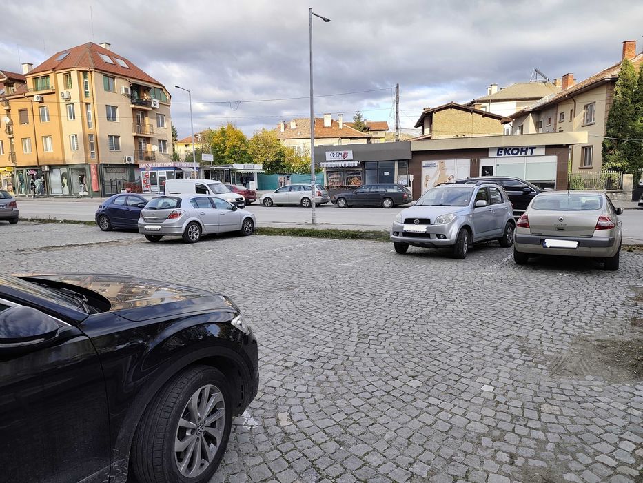 Продава се Магазин в Велинград - 82 кв.м за 2412 €/кв.м - Снимка #1