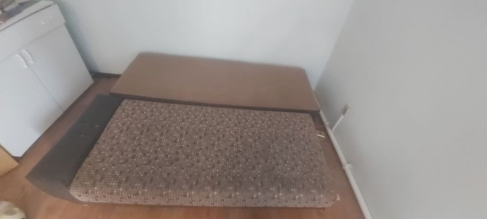 Отдаю диван бесплатно
