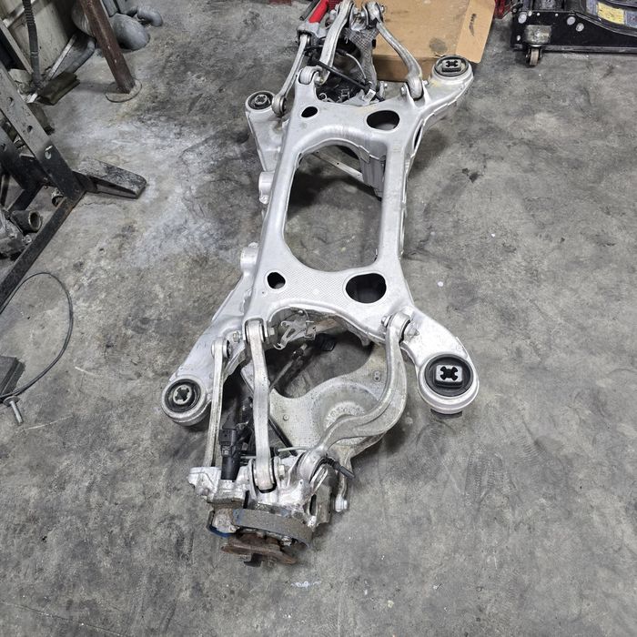 Punte spate panamera 971 turbo